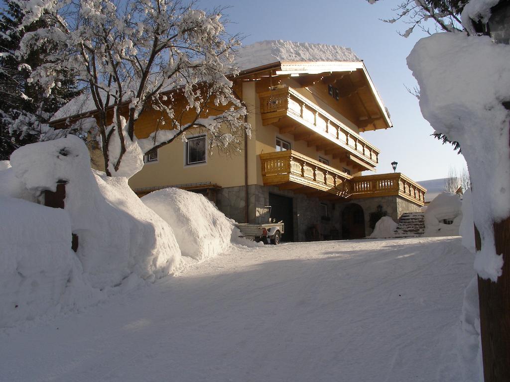 Haus Gschwendtner Hotel Пфарверфен Екстериор снимка