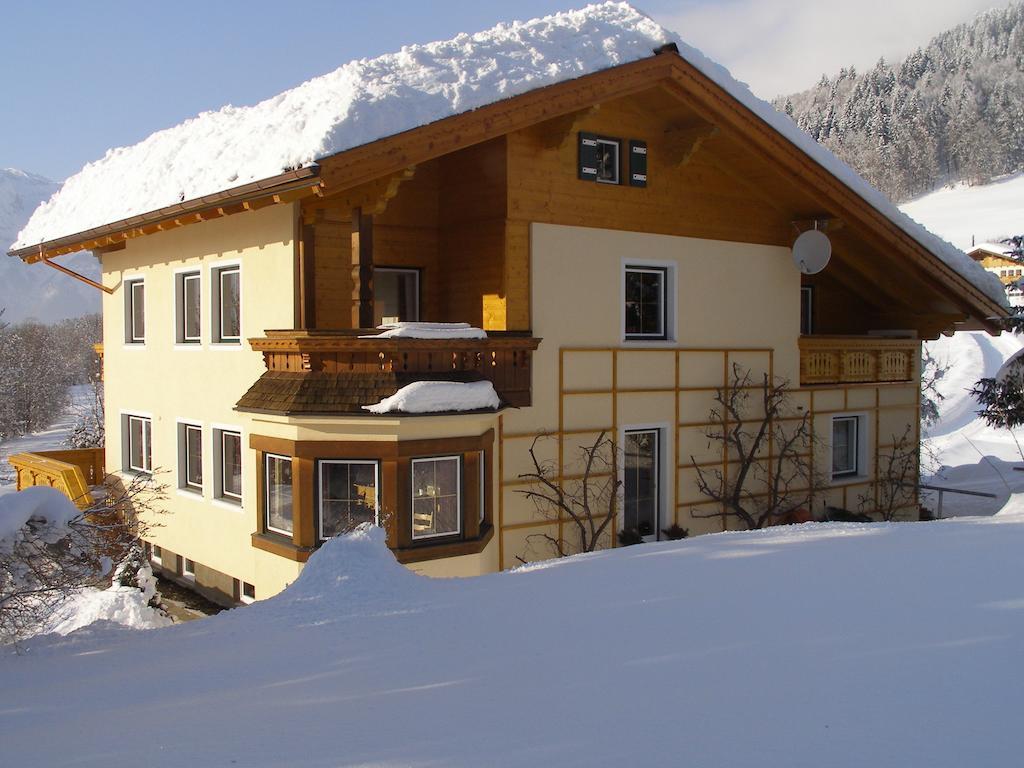 Haus Gschwendtner Hotel Пфарверфен Екстериор снимка